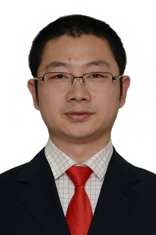 杜建华（中南财经政法大学副教授）