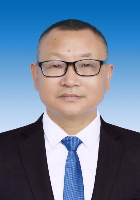 周晓斌（吉安县交通运输局党委书记、局长）