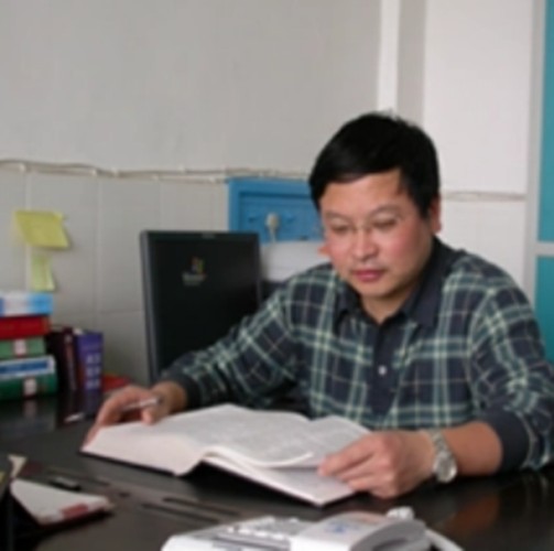 郭兵（贵阳医学院教授）