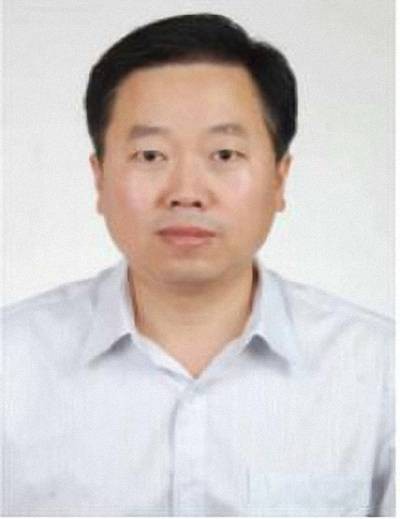 姜健(黄石市审计局党组书记、局长)