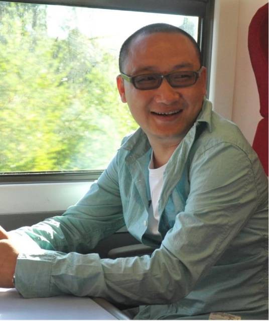 赵晓东(中国四川籍艺术家)