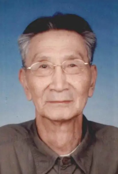 李春霖(中学高级教师)