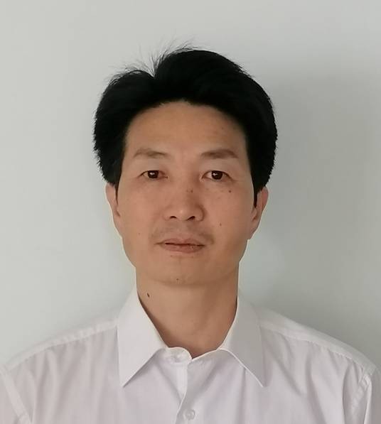 李吉顺(中国当代作家、书画家)