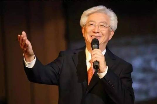 陈铎(著名主持人、朗诵艺术家)