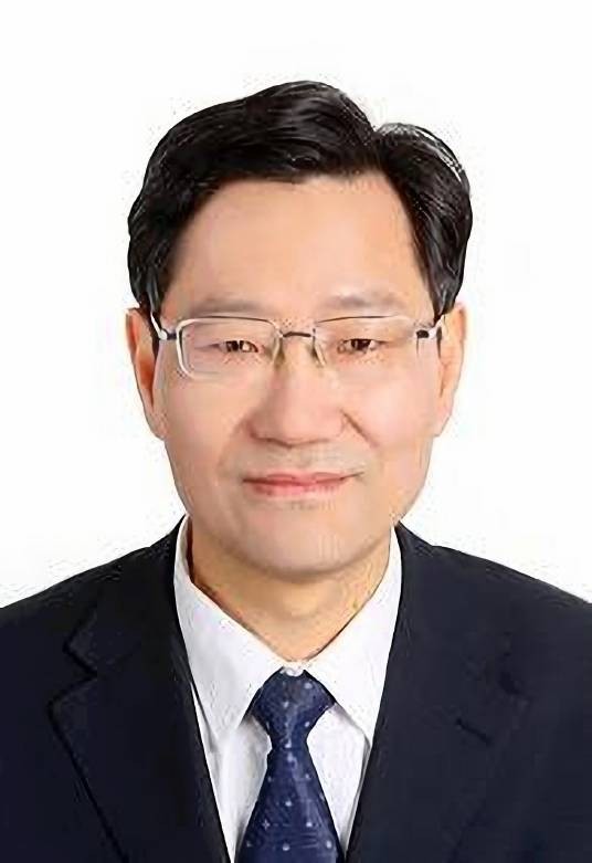 王巍(中国科学院院士,第十四届全国人大外事委员会委员,航天科技集团研究发展部部长)