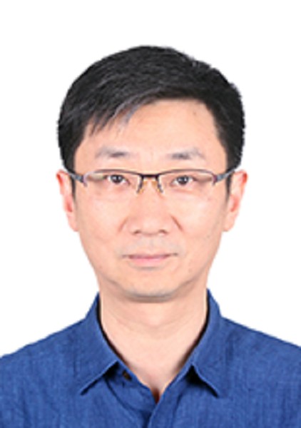 李心草（中国指挥家，第十四届全国政协委员、文化文史和学习委员会委员，第七届中国音乐家协会主席）