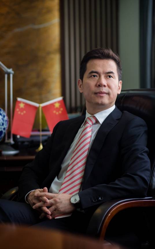 沈波(恐龙园文化旅游集团党委书记、董事局主席、首席执行官)