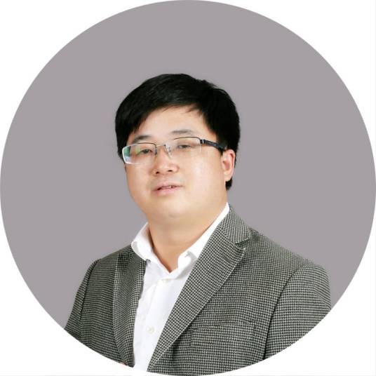 谢锐(湖南大学经济与贸易学院教授)