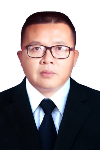 杨再勇(贵州省黎平县委原常委、原县移民局局长)