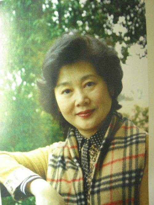 马瑶瑶(传字辈苏州昆剧院美籍华人旦角)