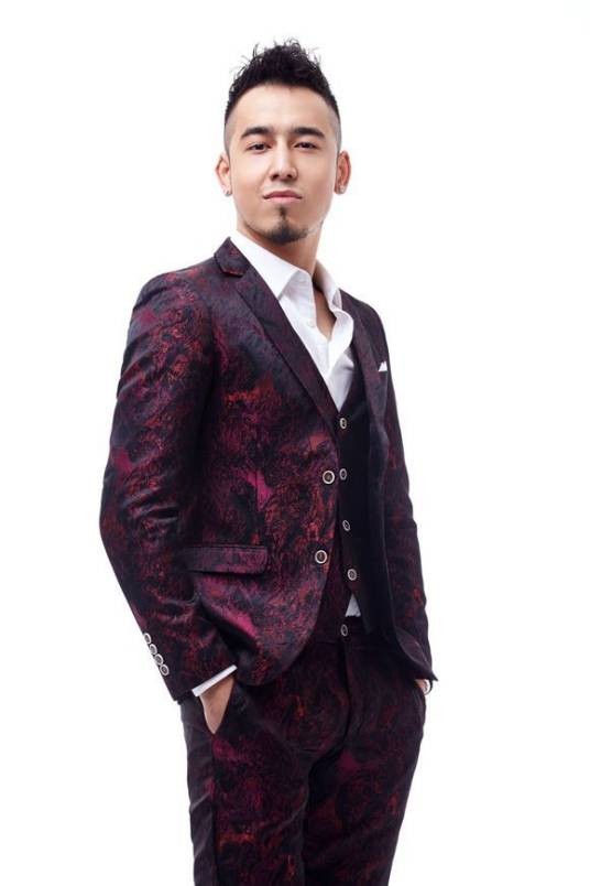 伊尔盼(中国内地男歌手)