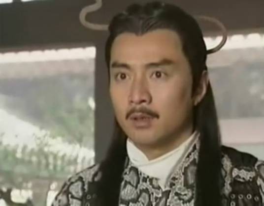 龙啸云(古龙武侠小说《多情剑客无情剑》主要角色)