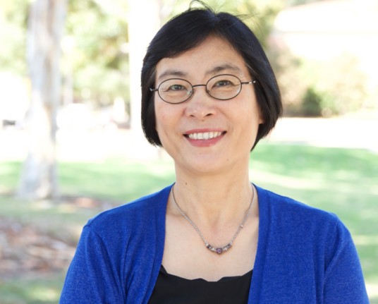 周敏(美国国家科学院院士、美国艺术与科学院院士,加利福尼亚大学洛杉矶分校社会学系终身讲座教授)