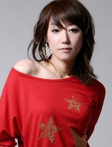 黄智善(韩国女歌手)