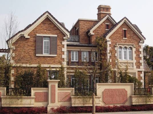 梧桐院（大连恒泰置业有限公司开发的住宅）
