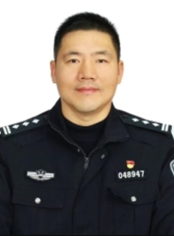 任和（北京市公安局顺义分局天竺空港工业开发区派出所所长、党支部书记）