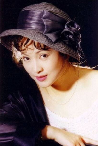 李勇勇（中国内地女演员、浙江越剧院小百花剧团演员）