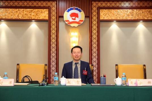 赵贺（延边州政协委员、延吉市人大代表、延边州国学研究会副会长、延边州读书协会副会长、吉林省国学研究会理事）