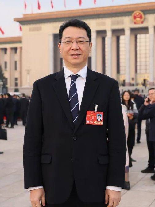 石磊（通富微电子股份有限公司董事长）