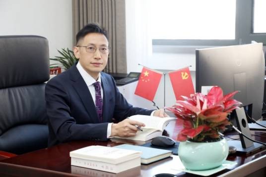 刘德强（上海理工大学党委副书记、副校长）