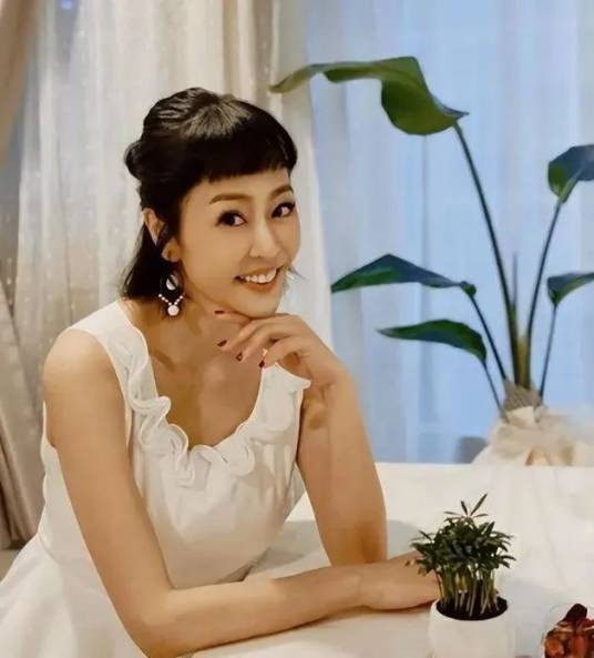 唐玲（中国影视演员）