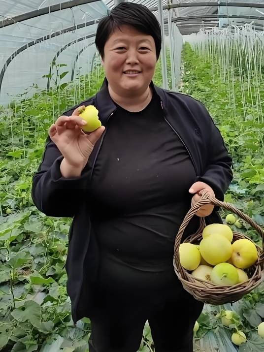 240斤的胖妈