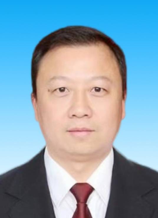 李正兴（重庆市云阳县发展和改革委员会党组成员、公共资源综合交易管理事务中心主任）