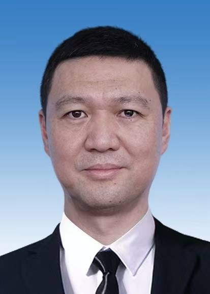李鑫鑫（辽宁省葫芦岛市统计局党组成员、副局长）