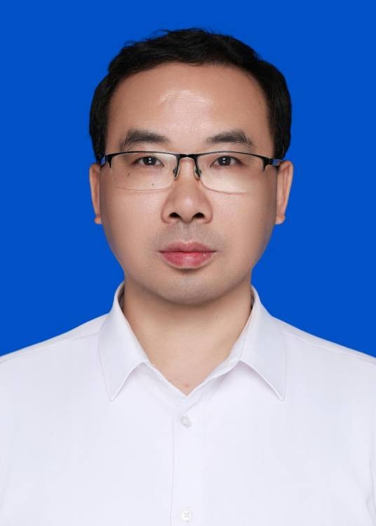 李治国（永州职业技术学院党委副书记、院长）