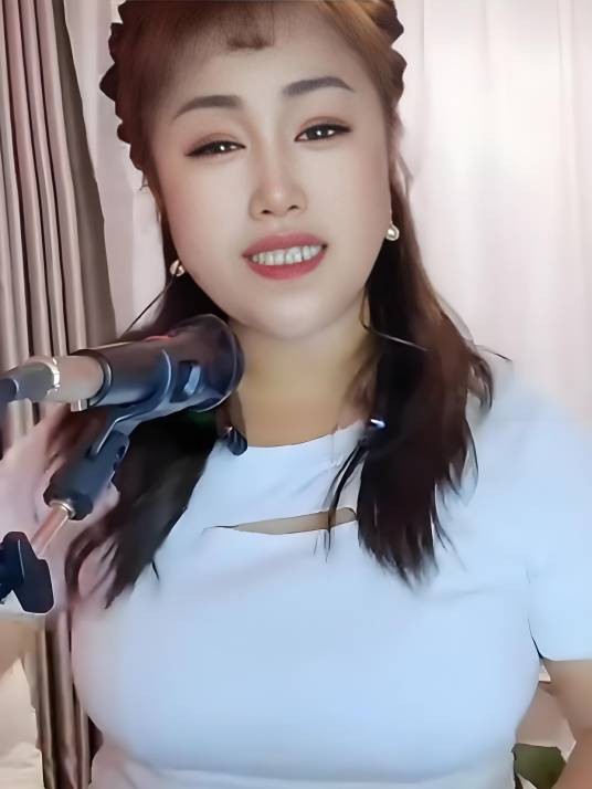 二人转正戏剧场