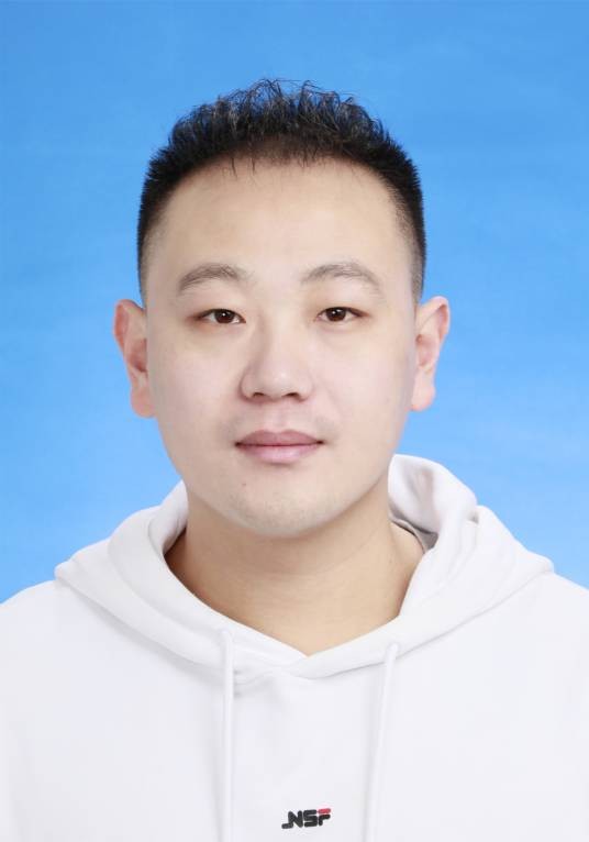 段鑫（共青团环翠区街舞行业工作委员会书记）
