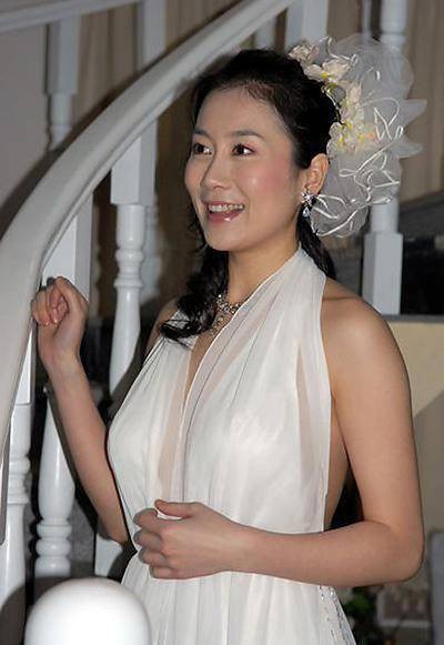 于萍萍（电视剧《别和陌生人跳舞》中的女主角）