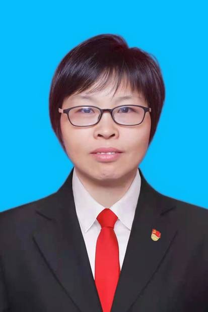 何小梅（湖南省湘潭市湘潭县科技和工业信息化局党委委员、副局长）