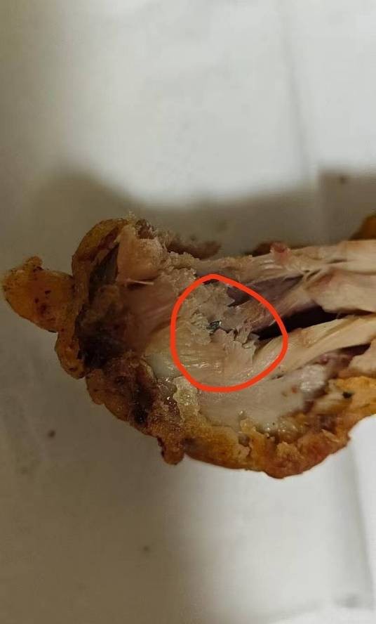 4·8南昌女子“碰瓷”品牌炸鸡店事件
