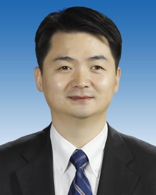 巩金龙