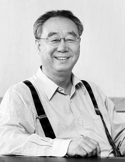 刘培育（中国逻辑与语言函授大学董事长）