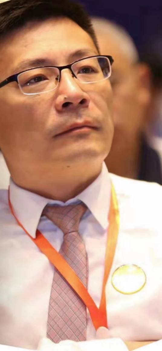 管剑秋