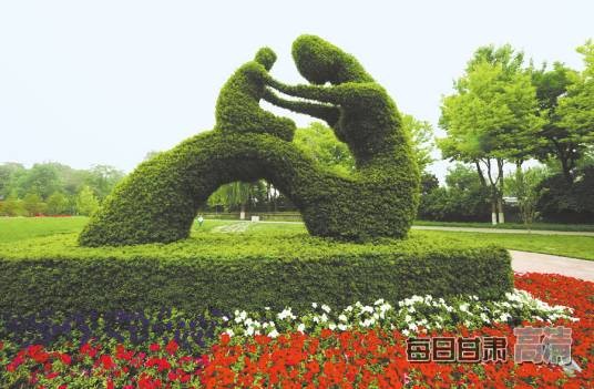 绿色雕塑