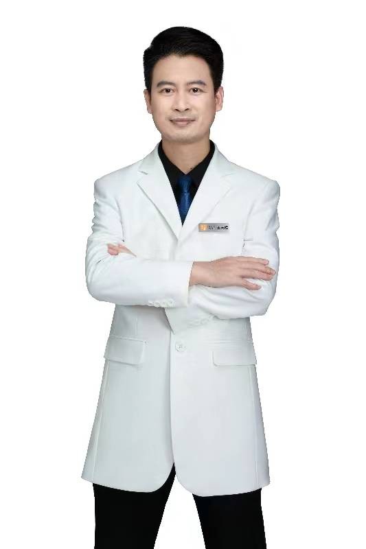 王天成（深圳非凡医疗美容医院医师）
