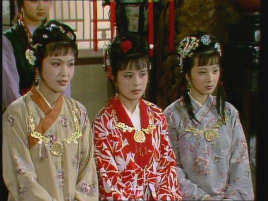 贾府三艳