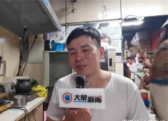 张广兵（郑州抗癌共享厨房老板）