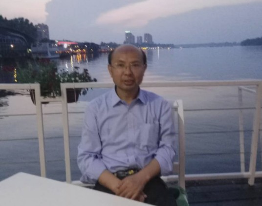 郑一明（中国社会科学院马克思主义研究院国外马克思主义研究部副主任、研究员）