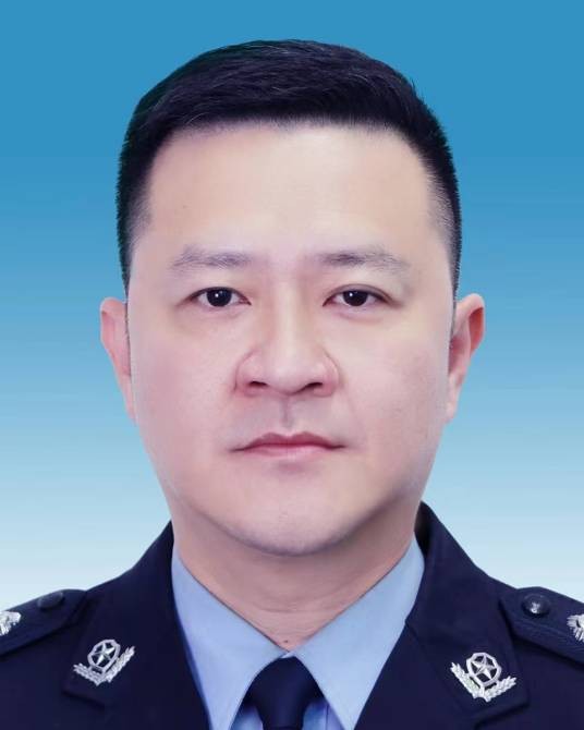 朱杰（江西省九江市修水县政府副县长、党组成员，县公安局局长、党委书记）