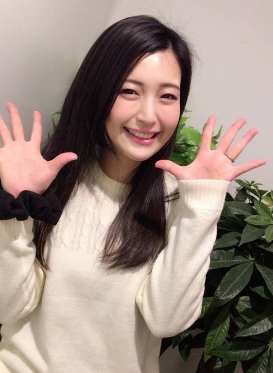 并木塔子