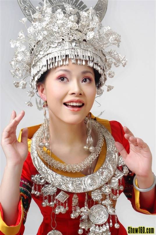 侯艳琴