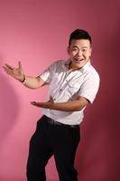 张珺哲